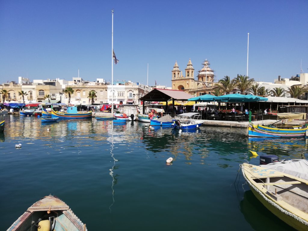 Puerto recreativo en Malta, agosto 2020
